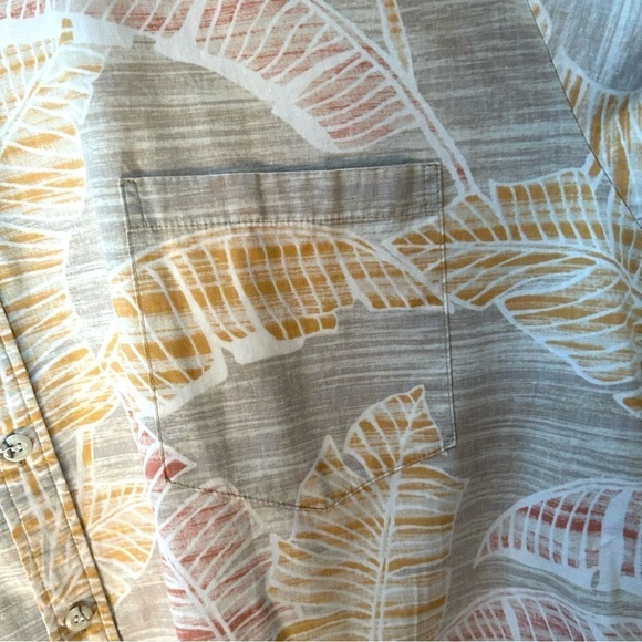 Cooke Street Honolulu Reverse Print Short Sleeve Button Down Shirt, Size 3XL - Picture 8 of 16
